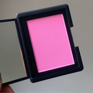 NARS DESIRE Powder Blush 4.8g